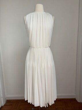 Quiet Luxury Timeless Pleated Dress by Jerry Silverman